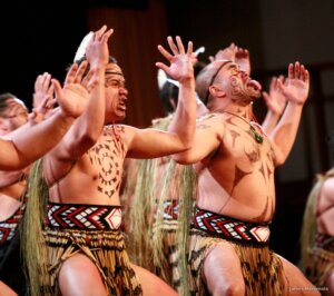 Haka_Maori_Kia:Ora_Viaggi