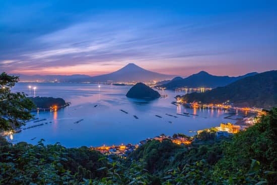 Estate Giapponese: tra fuochi d’artificio, festival ed escursioni naturalistiche