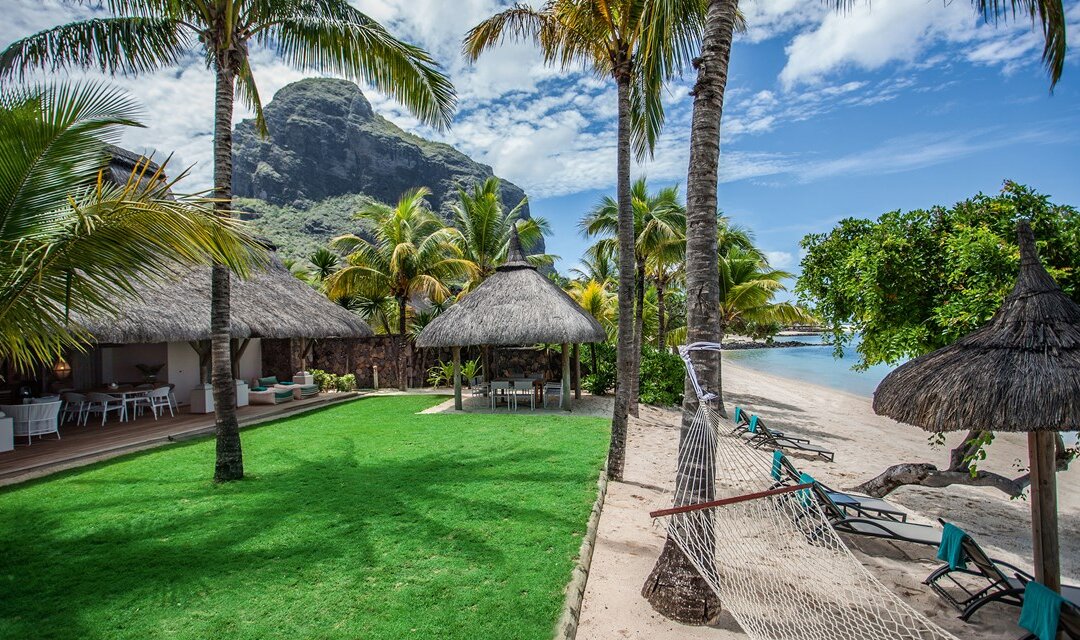 Paradis Beachcomber Golf Resort & Spa 5*