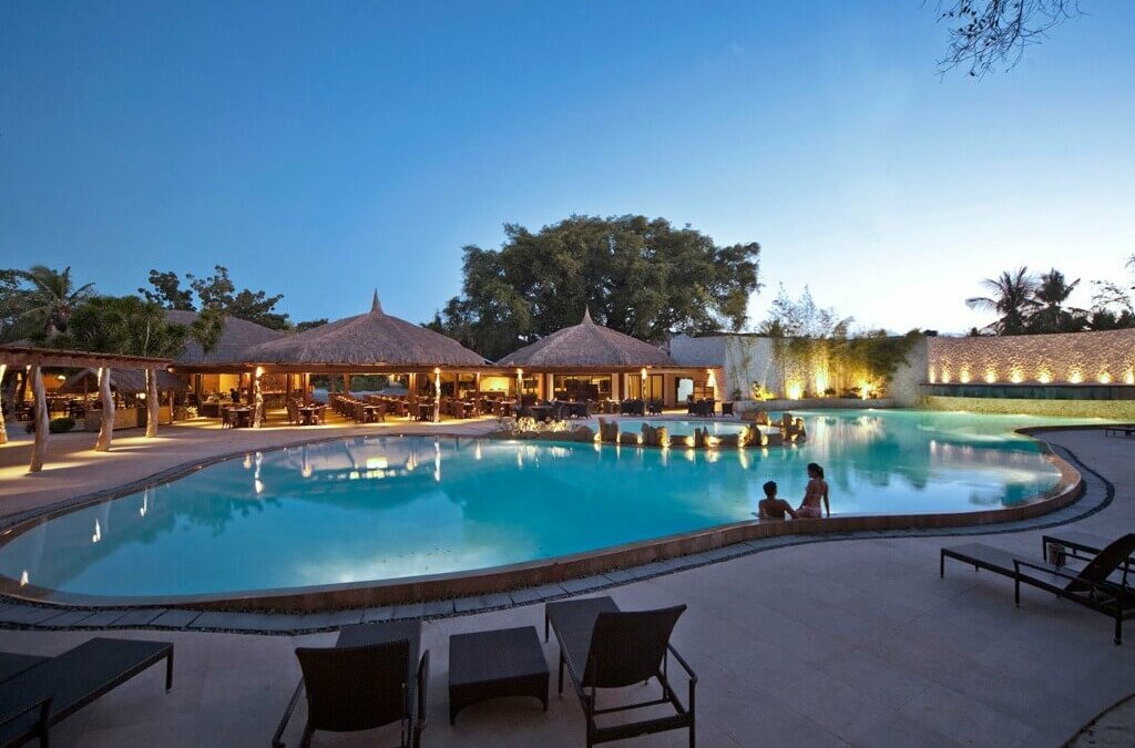 Bluewater Maribago Beach Resort 3*
