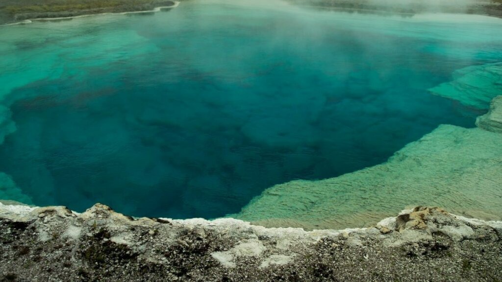 jaden-robles-Yellowstone-National-Park