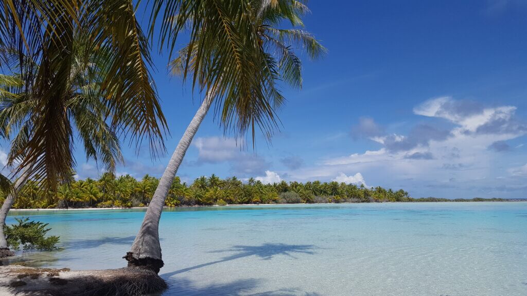 laguna verde fakarava