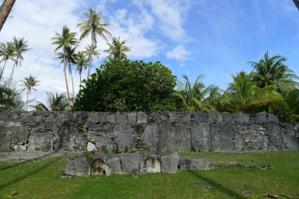 Huahine – Sacred Sites & Legendary Places – 4WD & Walking Tour (8)