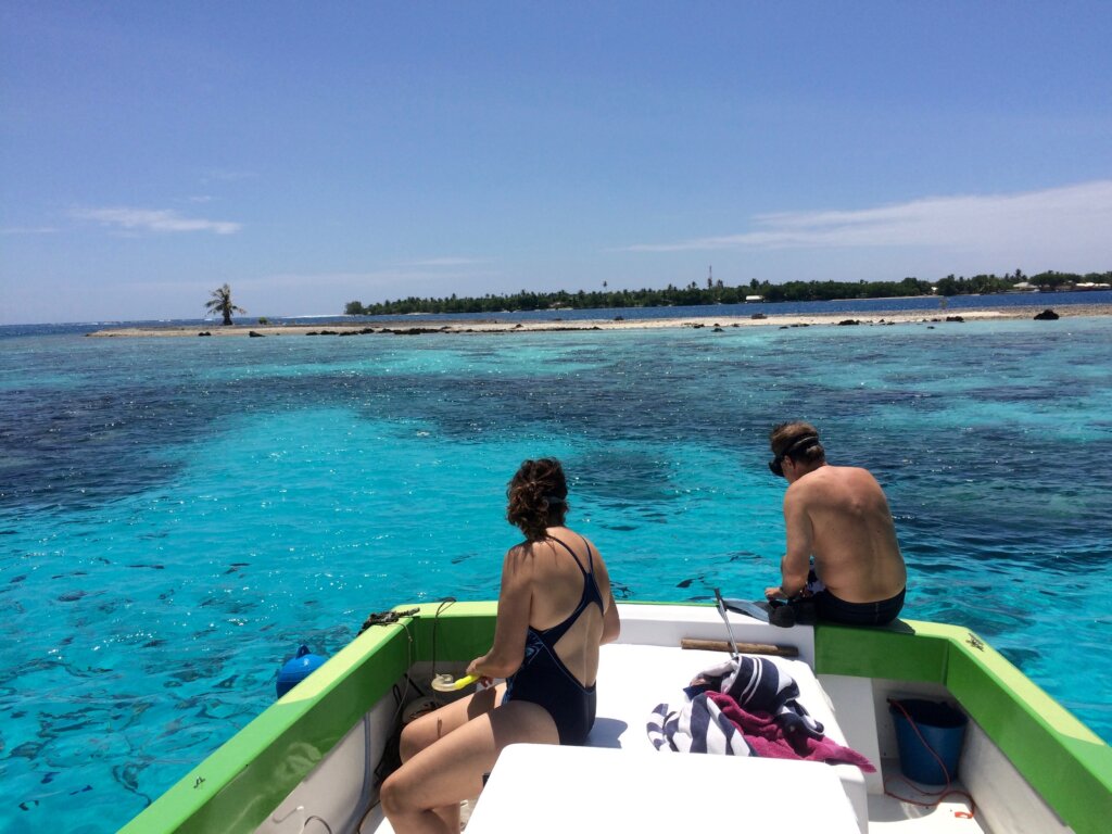 Rangiroa – The Blue Lagoon Tour – Full Day (Motu Lunch included) (1)
