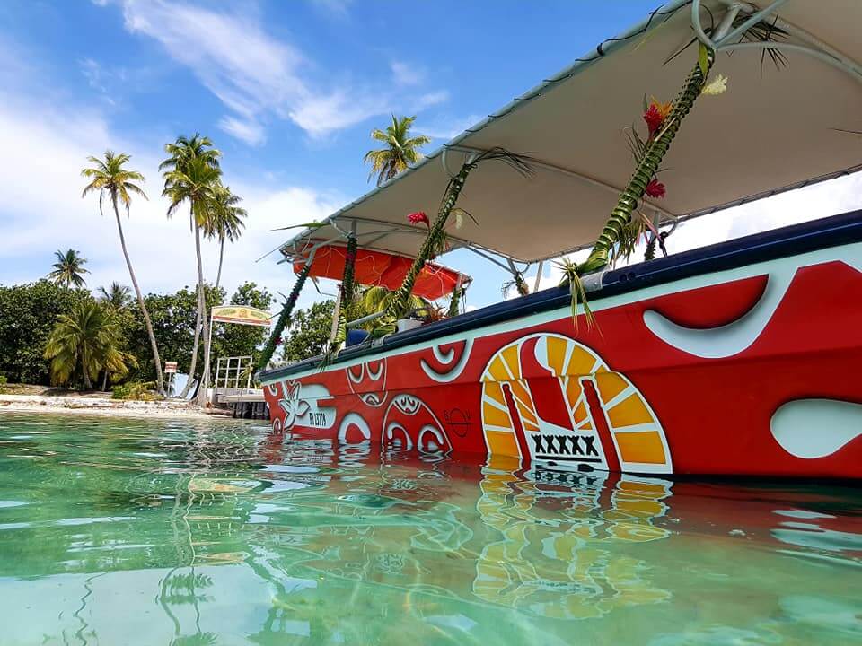 0.ARE Raiatea Boat Tour