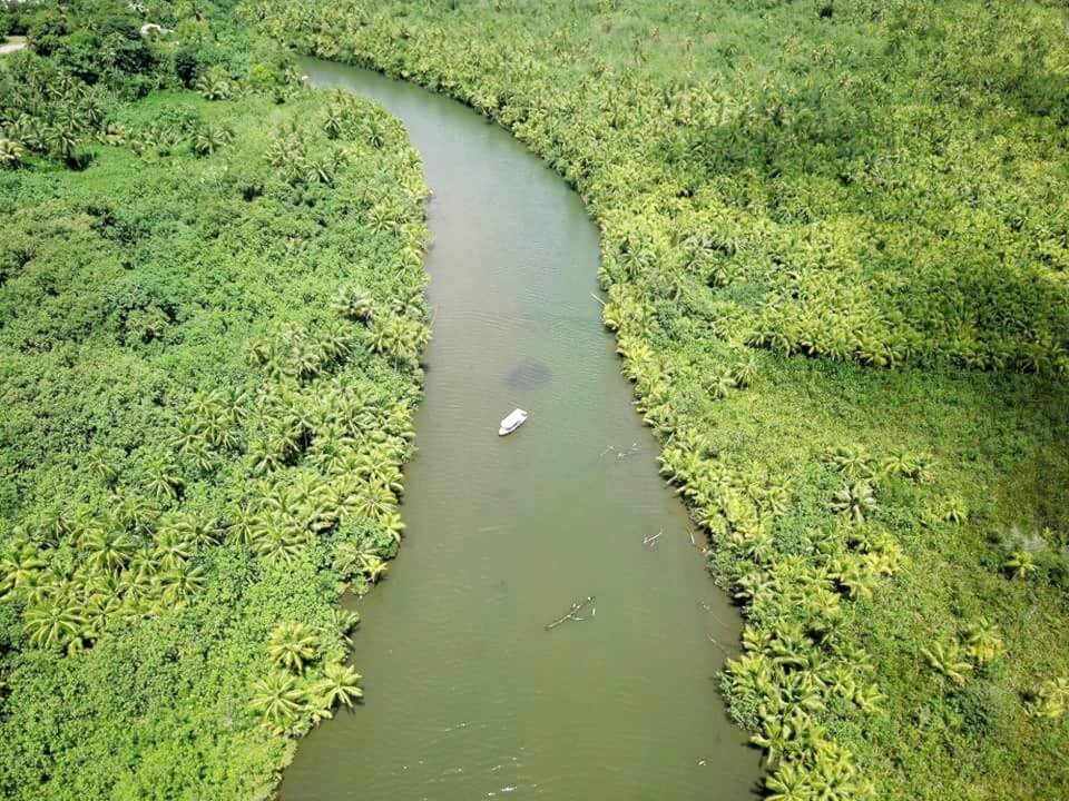 1.ARE Raiatea Boat Tour – River (2)