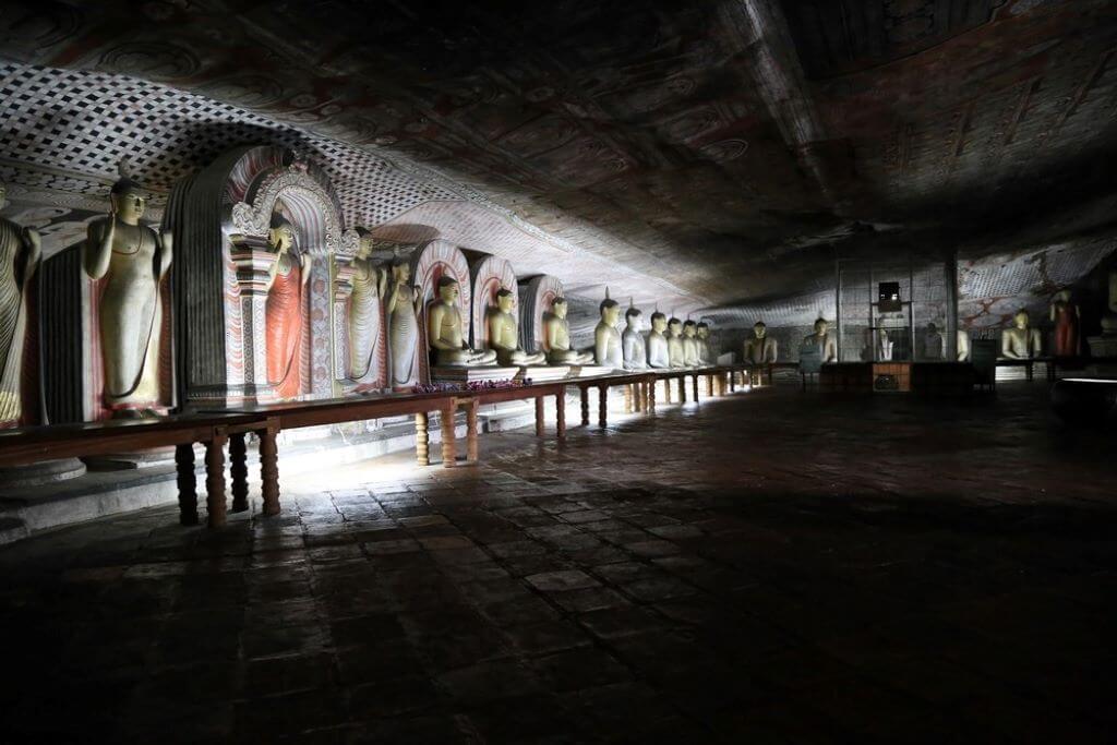 Dambulla – Rock Cave temple – mini