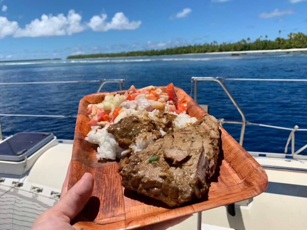 Daytour Catamaran Trip to Tetiaroa 7