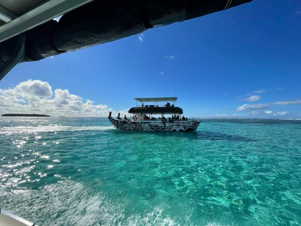 Daytour Moorea From Tahiti by boat 2